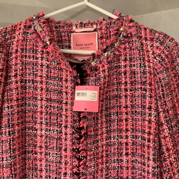 Coat - Picture 4 of 4